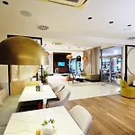313 W Pieciogwiazdkowym Royal Tulip Plaza 200 M Dobruk