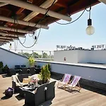Apartment 313 W Pieciogwiazdkowym Royal Tulip Plaza 200 M Dobruk Kolobrzeg