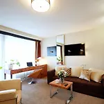 Apartment 313 W Pieciogwiazdkowym Royal Tulip Plaza 200 M Dobruk *