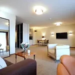 313 W Pieciogwiazdkowym Royal Tulip Plaza 200 M Dobruk Apartment Kolobrzeg