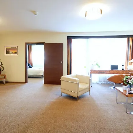 313 W Pieciogwiazdkowym Royal Tulip Plaza 200 M Dobruk Apartment Kolobrzeg