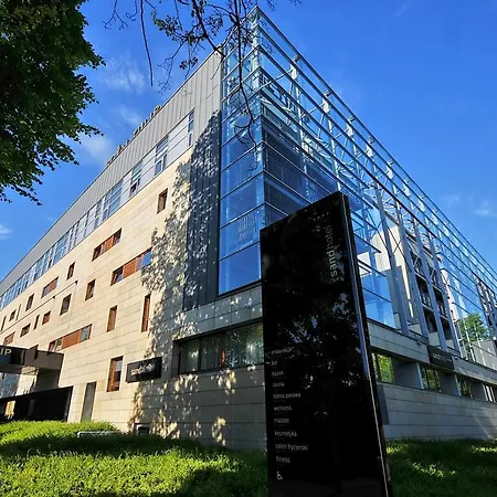 313 W Pieciogwiazdkowym Royal Tulip Plaza 200 M Dobruk *