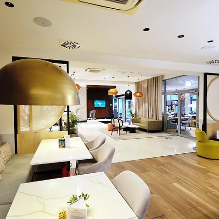 313 W Pieciogwiazdkowym Royal Tulip Plaza 200 M Dobruk