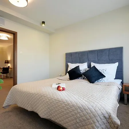 313 W Pieciogwiazdkowym Royal Tulip Plaza 200 M Dobruk * Kołobrzeg