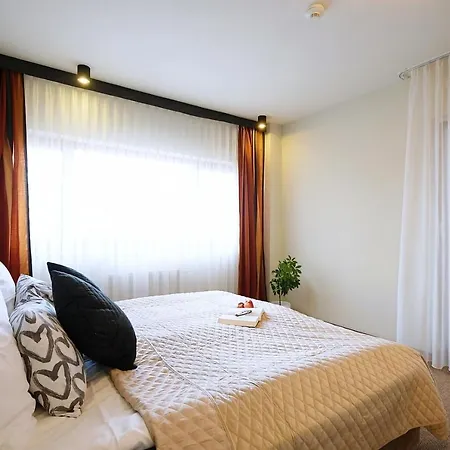 Апартаменты 313 W Pieciogwiazdkowym Royal Tulip Plaza 200 M Dobruk *
