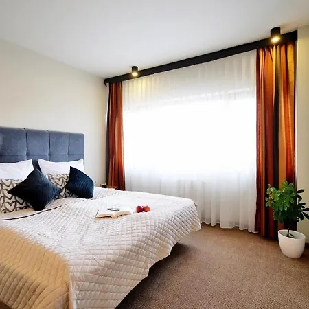 313 W Pieciogwiazdkowym Royal Tulip Plaza 200 M Dobruk Kołobrzeg